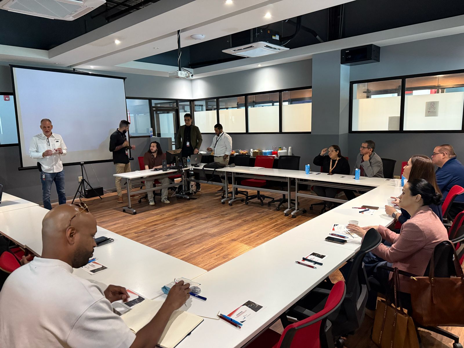 Ciberc y Genesys presente en Puerto Rico