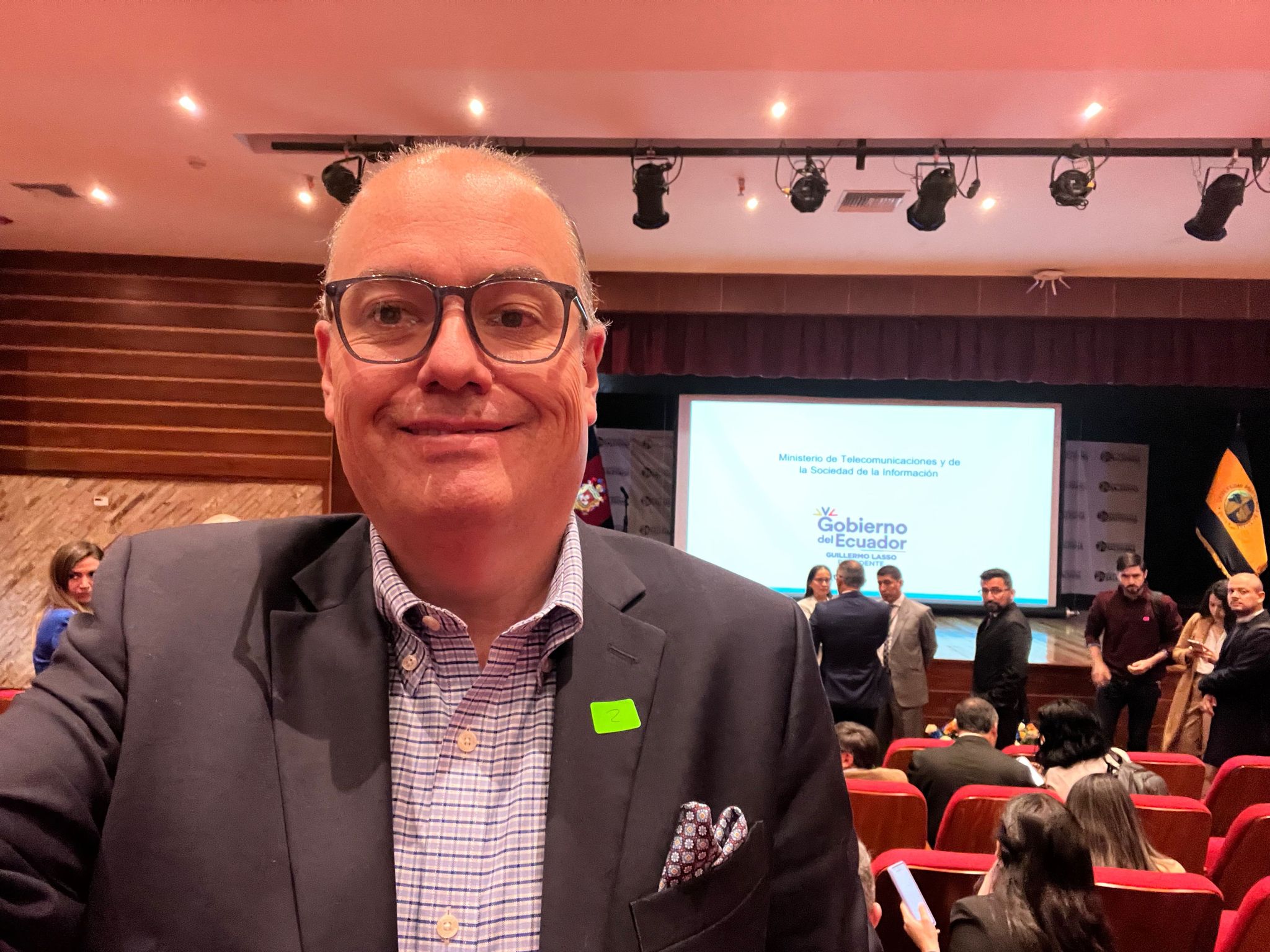 Invitación a Juan Carlos Terán para formular la Política Pública para laTransformación digital del Gobierno del Ecuador