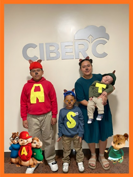 DISFRAZ GABRIELA CANIL Y FAMILIA